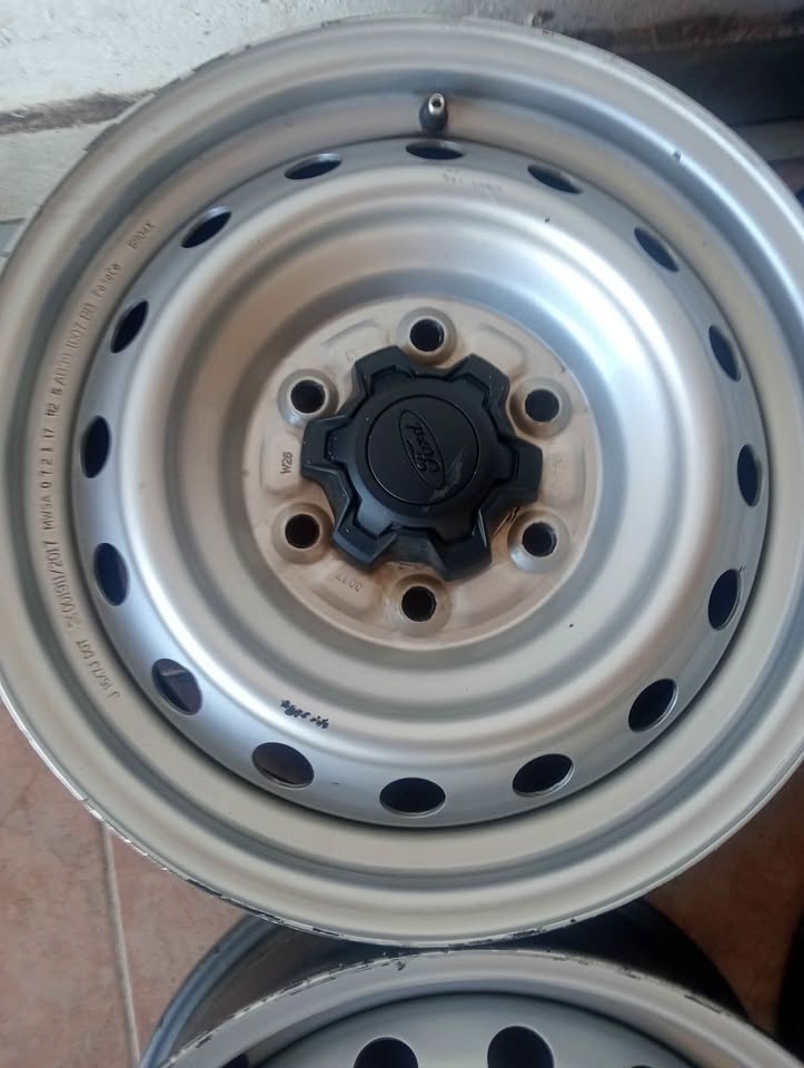 16inch steel rims for ford ranger - Private Seller