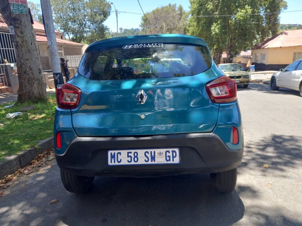2023 RENUALT KWID 1.0 ENG PETROL, MANUAL TRANSMISSION, GREEN COLOR, MILEAGE