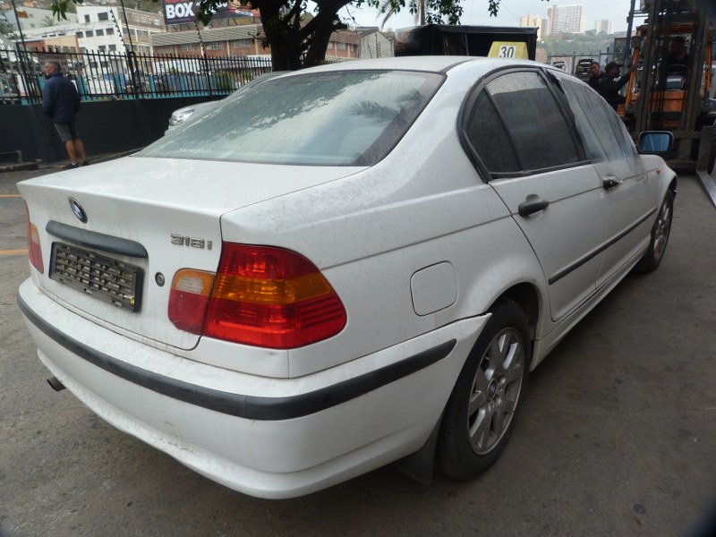 BMW 318i 1.8 E46 Manual N42 - 2002 SPARESBOYZ STRIPPING FOR SPARES - Private Seller