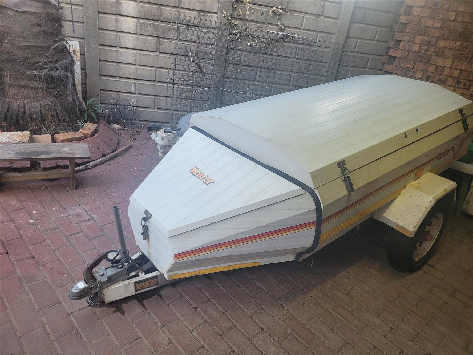 Venter Trailing Venter Trailer Elite 6 with Nose Cone | Junk Mail