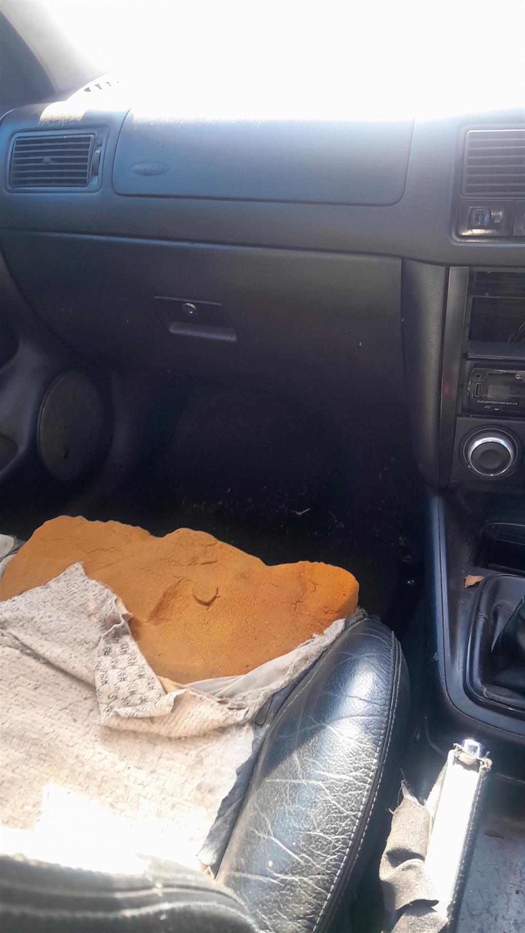 Selling Golf 4 2l for parts stripping - Private Seller Selling Golf 4 2l for parts stripping - Private Seller