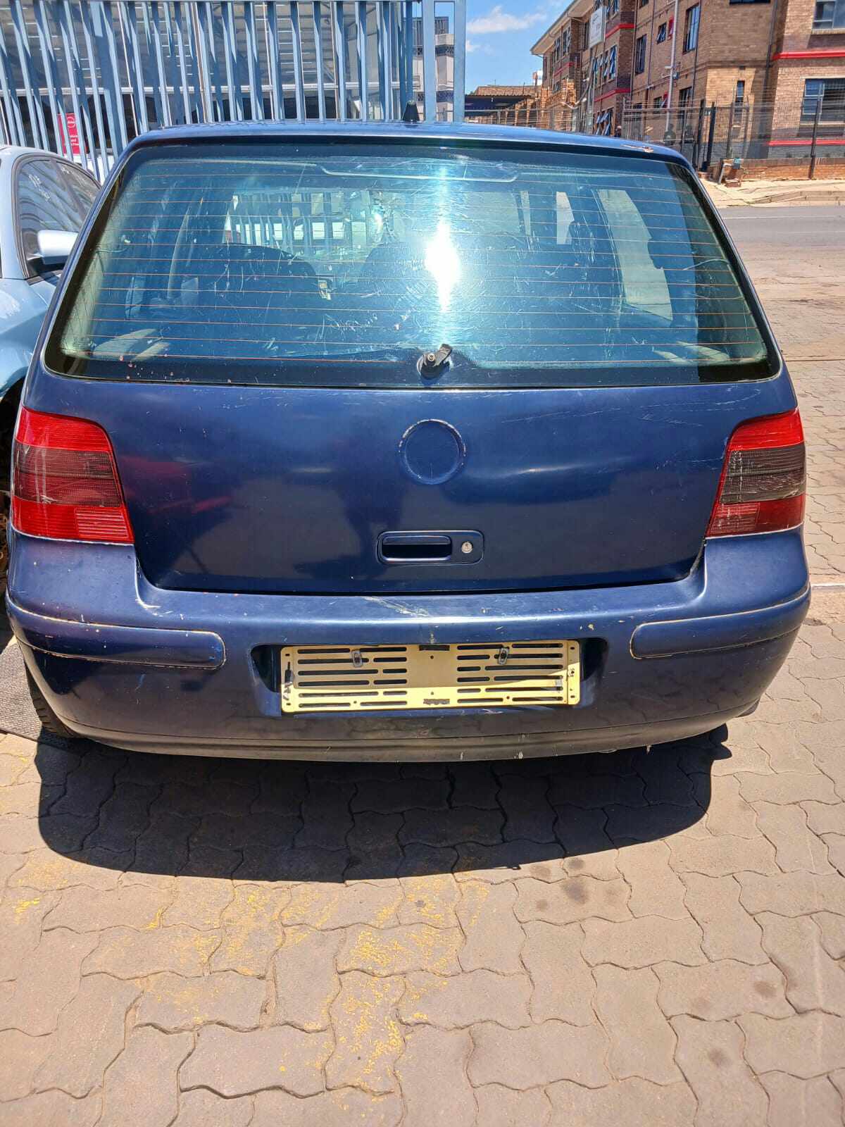 golf 4 1.8t stripping for spares - Private Seller golf 4 1.8t stripping for spares - Private Seller