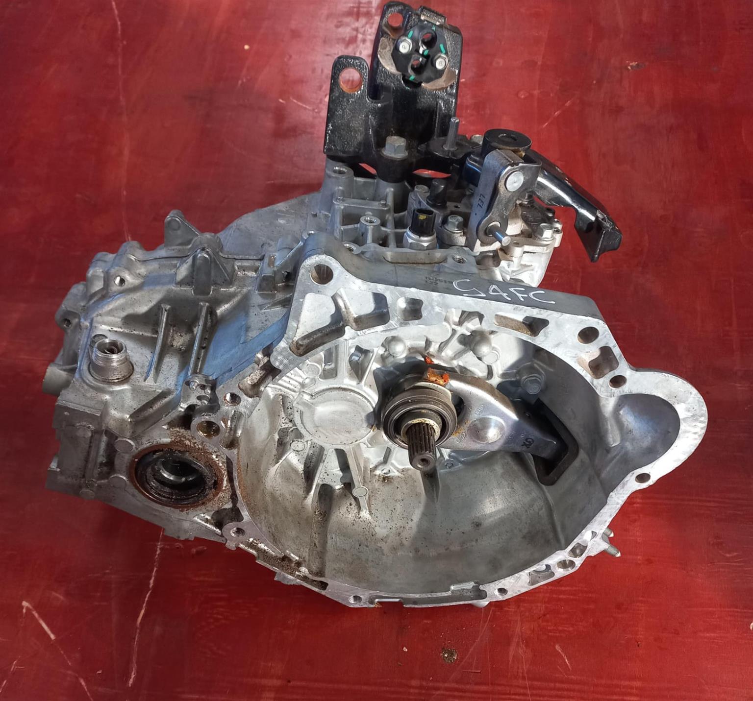 Hyundai 6 Spd Manual Gearbox (BRAND NEW) (G4FC) - Private Seller