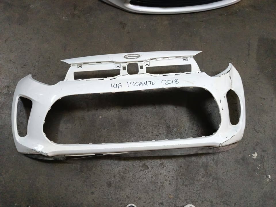 Kia picanto 2018 front bumper - Private Seller Kia picanto 2018 front bumper - Private Seller