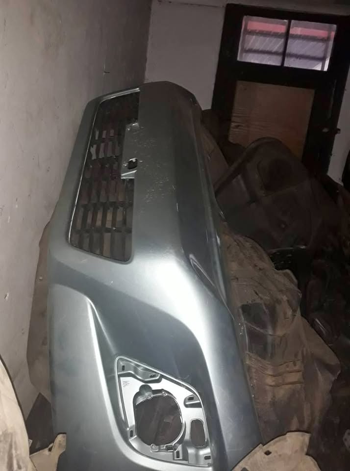 2022 Toyota Hilux GD6 Front Bumper For Sale - Private Seller 2022 Toyota Hilux GD6 Front Bumper For Sale - Private Seller