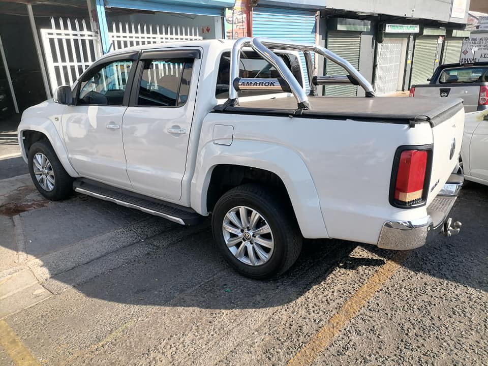 2014 Volkswagen Amarok 2.0 TDI Automatic Double Cab 4x4 Bakkie leather seat