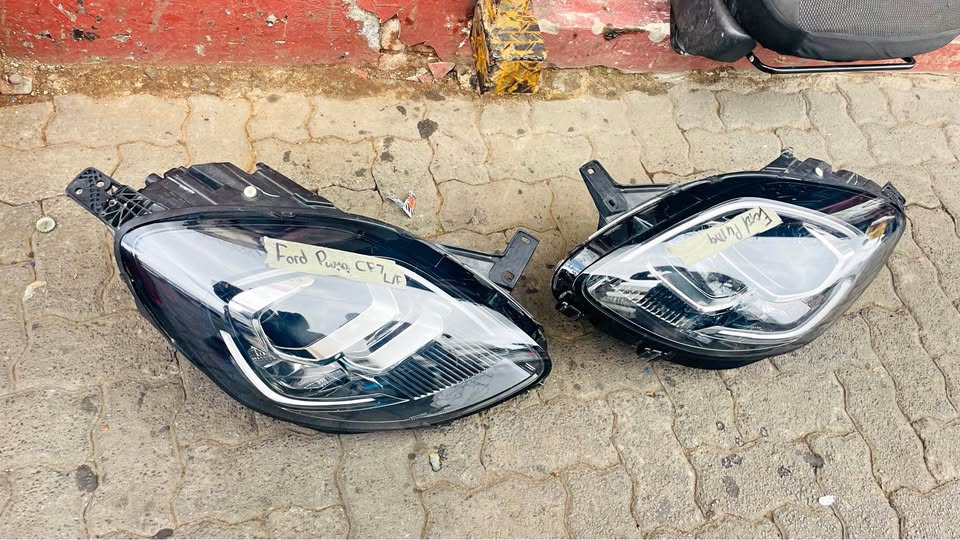 Ford Puma headlights - Private Seller Ford Puma headlights - Private Seller