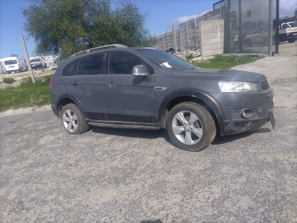 CHEVROLET CAPTIVA 2.4L 2014 STRIPPING FOR SPARES FOR SALE - Private Seller CHEVROLET CAPTIVA 2.4L 2014 STRIPPING FOR SPARES FOR SALE - Private Seller