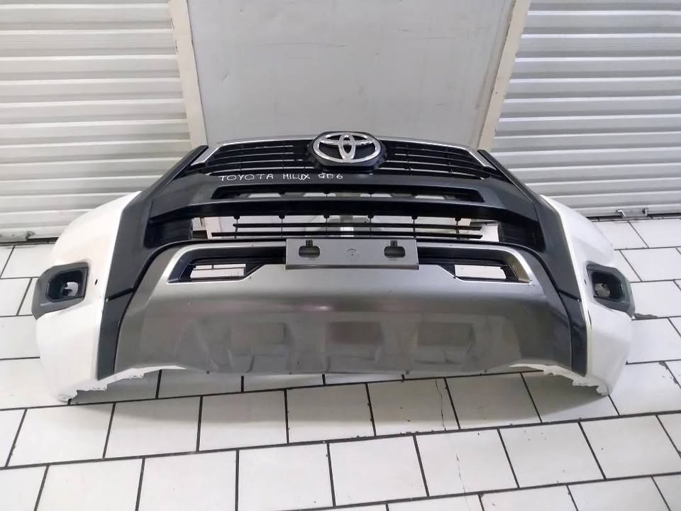 Toyota legend Bumper available for sale - Private Seller Toyota legend Bumper available for sale - Private Seller