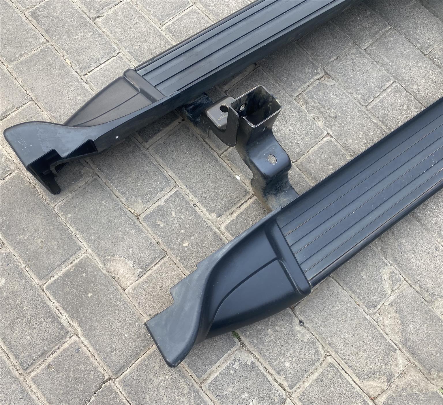 2023 ISUZU D-MAX DOUBLE CAB SIDE STEPS FOR SALE. OEM IN EXCELLENT CONDITION - Private Seller 2023 ISUZU D-MAX DOUBLE CAB SIDE STEPS FOR SALE. OEM IN EXCELLENT CONDITION - Private Seller
