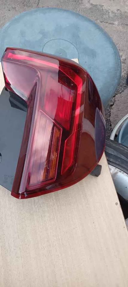 Kia Picanto Both Taillights for Sale - Private Seller Kia Picanto Both Taillights for Sale - Private Seller