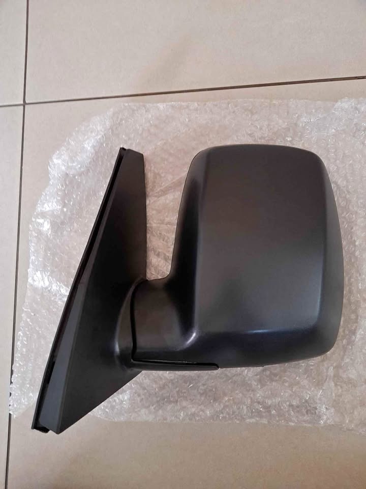KIA K2700 2006/11 ONWARDS BRAND NEW DOOR MIRRORS FORSALE - Private Seller KIA K2700 2006/11 ONWARDS BRAND NEW DOOR MIRRORS FORSALE - Private Seller