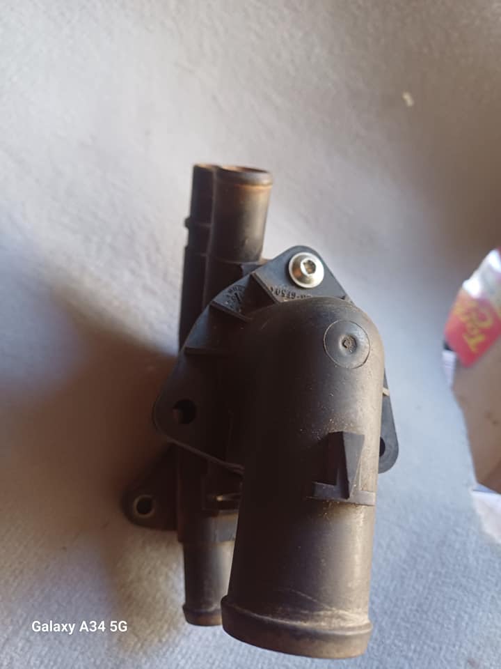 Ford ranger T6/T7 thermostat - Private Seller Ford ranger T6/T7 thermostat - Private Seller