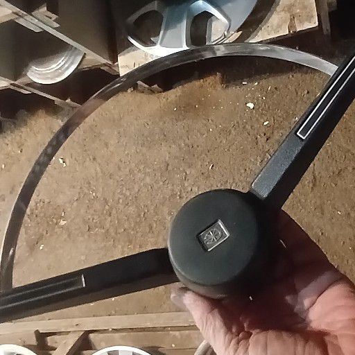 Corona steering wheel hooter ring - Private Seller Corona steering wheel hooter ring - Private Seller