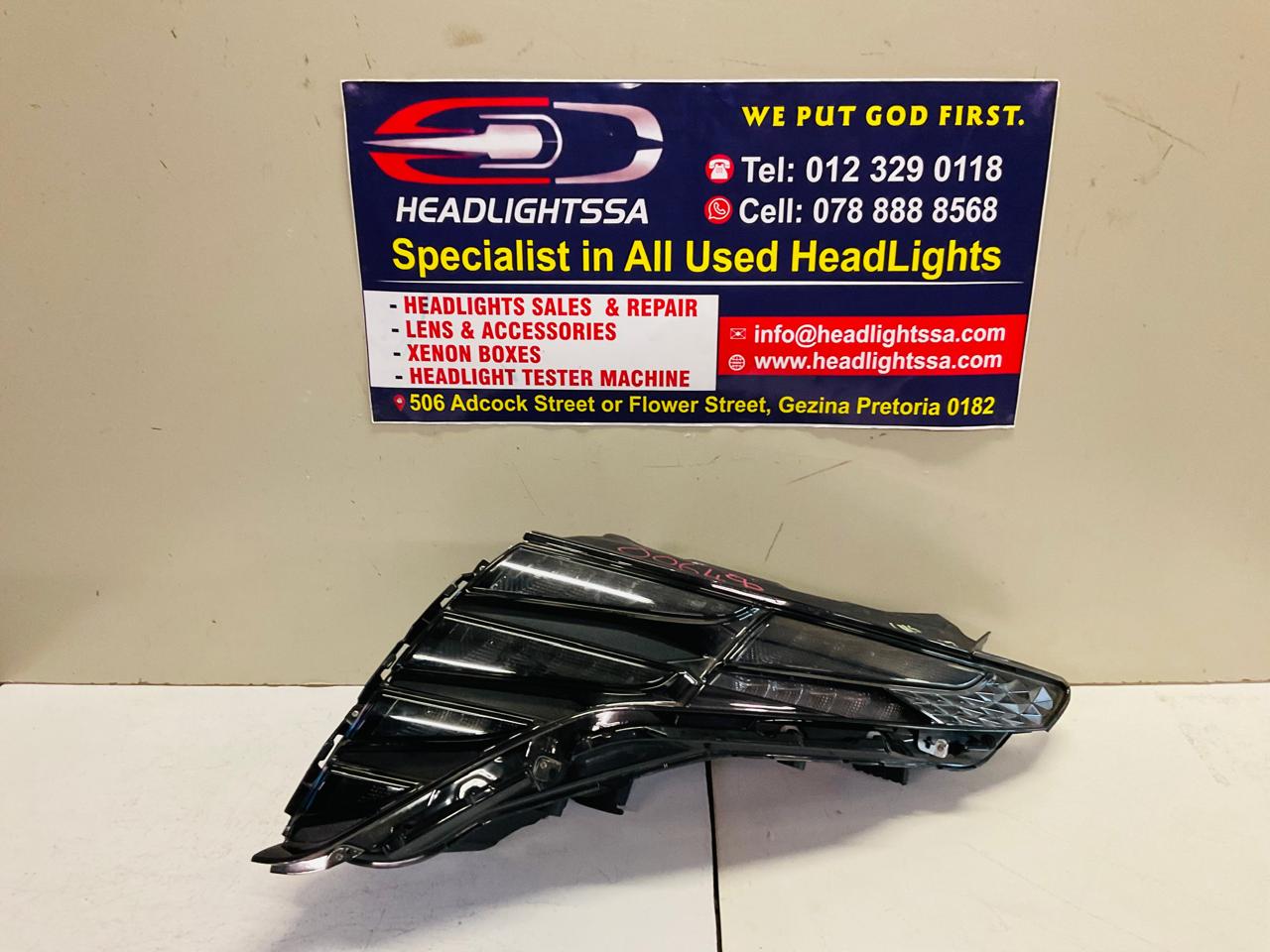 Hyundai Tucson left side daylight running light (shadow) - Private Seller Hyundai Tucson left side daylight running light (shadow) - Private Seller