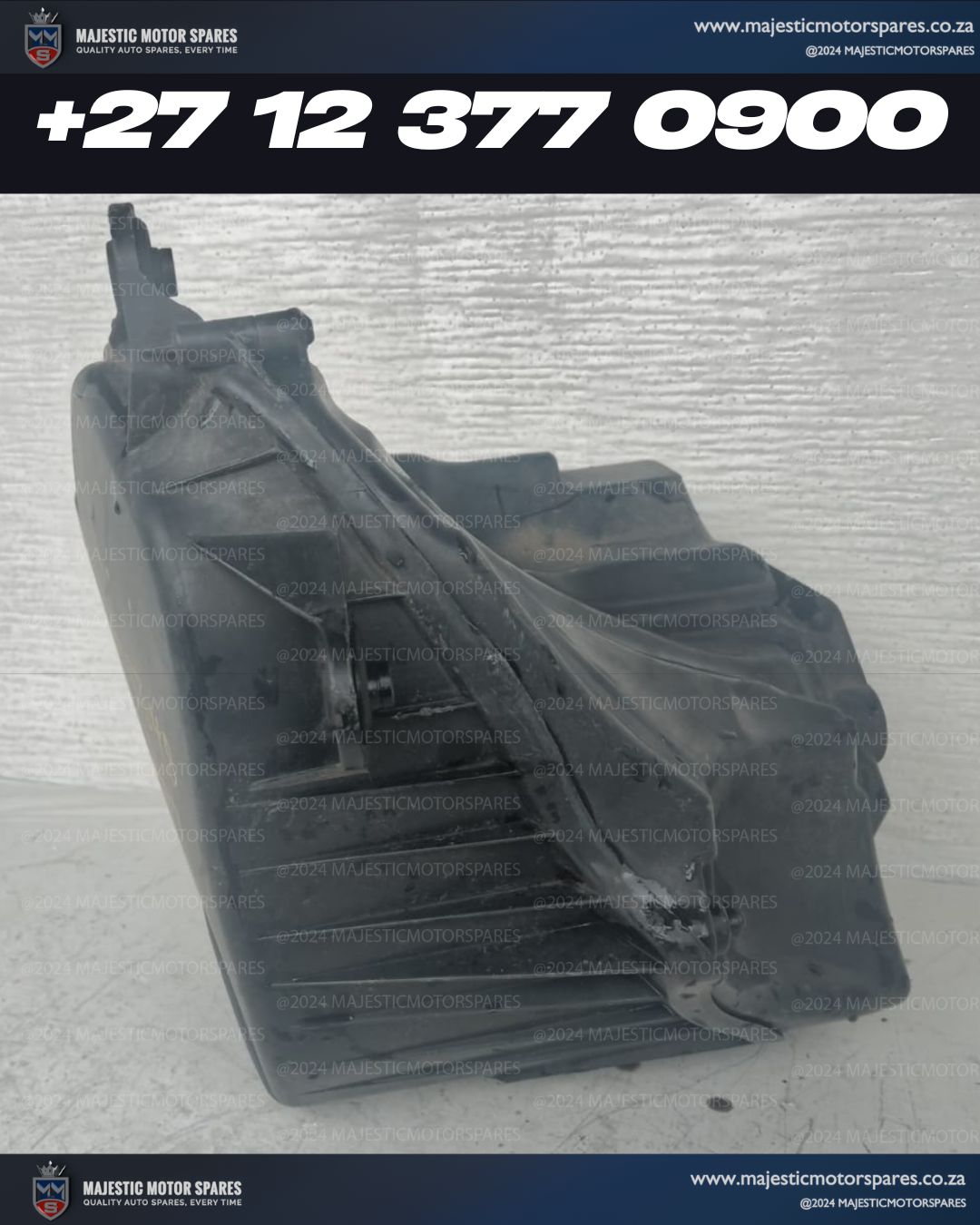 BMW 118i E87 Air Cleaner Box Genuine Used BMW Air Intake Part for sale - Private Seller BMW 118i E87 Air Cleaner Box Genuine Used BMW Air Intake Part for sale - Private Seller
