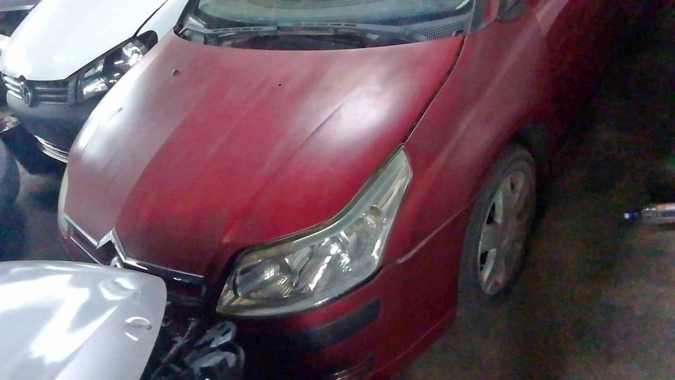 CITROEN C4 BONNET HEADLIGHTS BUMPER AND FENDER - Private Seller
