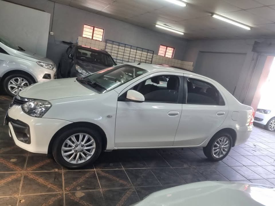 2019 Toyota Etios Sedan 1.5 sprint Manual Mechanically Perfect with Clothes Seat