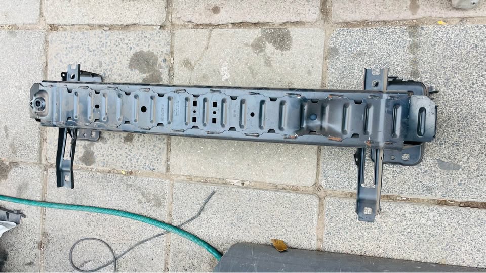 Ford Fiesta stiffener 2017 - Private Seller