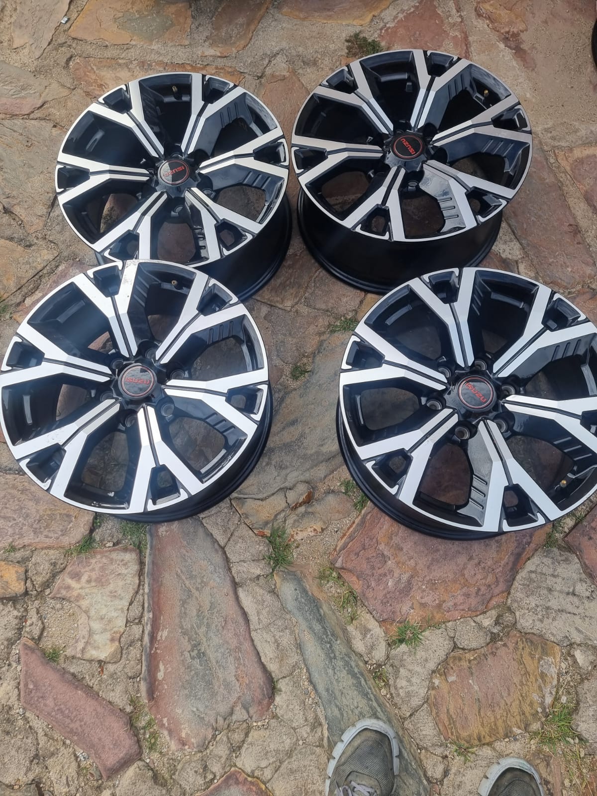 A set of 18inch new generation Isuzu mags . Will only fit latest Isuzu and Ford - Private Seller A set of 18inch new generation Isuzu mags . Will only fit latest Isuzu and Ford - Private Seller