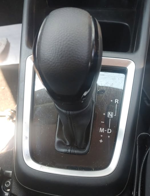 SUZUKI SWIFT AUTO GEARLEVER FOR SALE - Private Seller SUZUKI SWIFT AUTO GEARLEVER FOR SALE - Private Seller