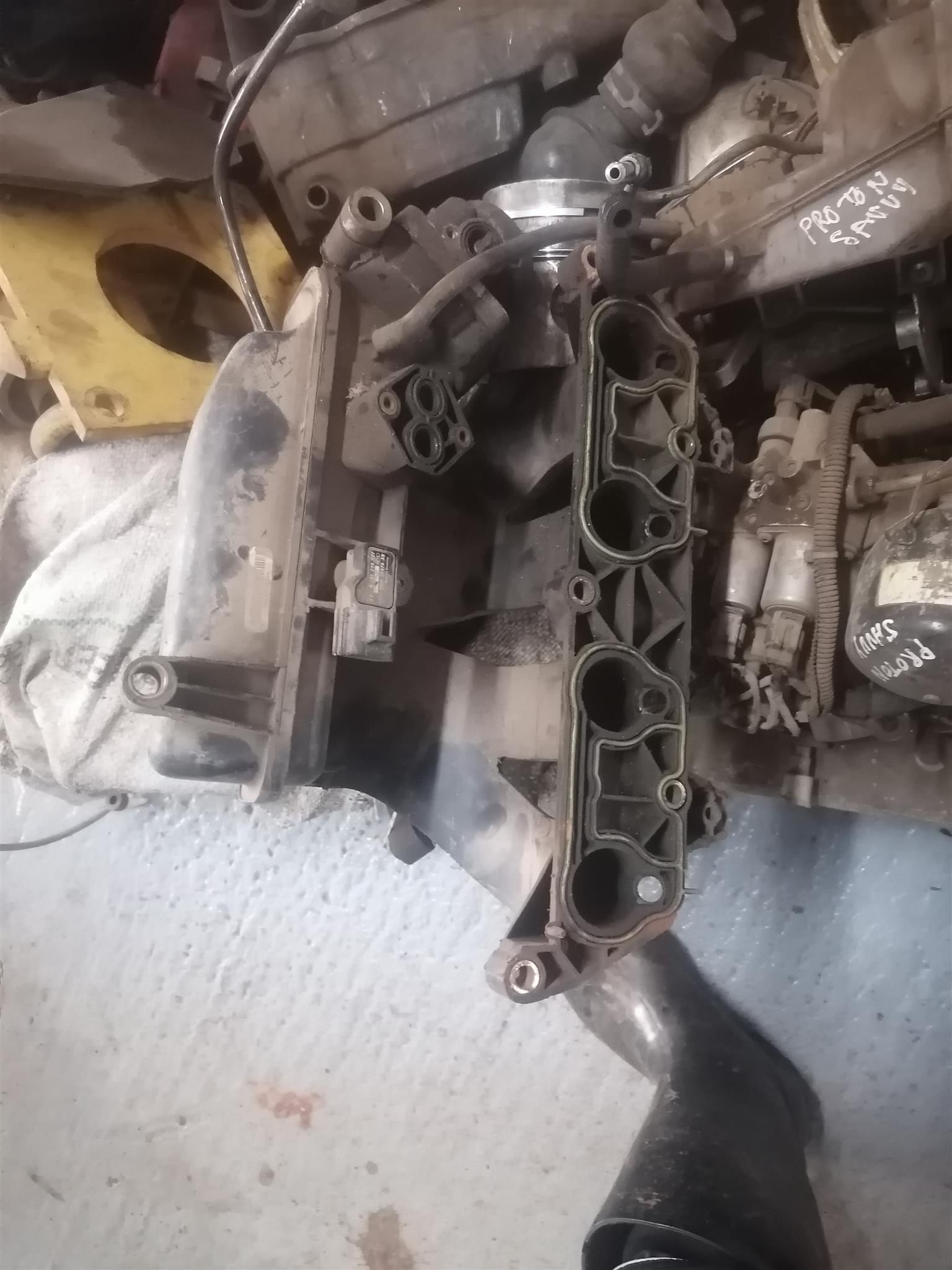 Rocam 1.6 intake manifold for sale - Private Seller