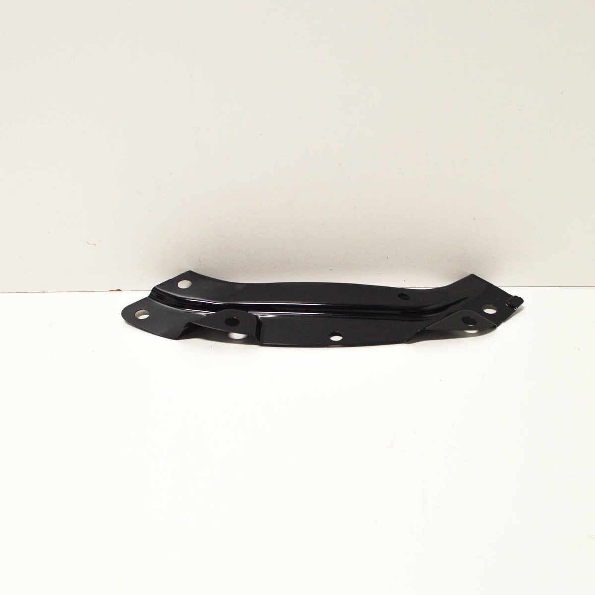 VW Polo 6 Hatchback Headlight Support Bracket 6R0 805 931 – OEM Replacement - Private Seller VW Polo 6 Hatchback Headlight Support Bracket 6R0 805 931 – OEM Replacement - Private Seller