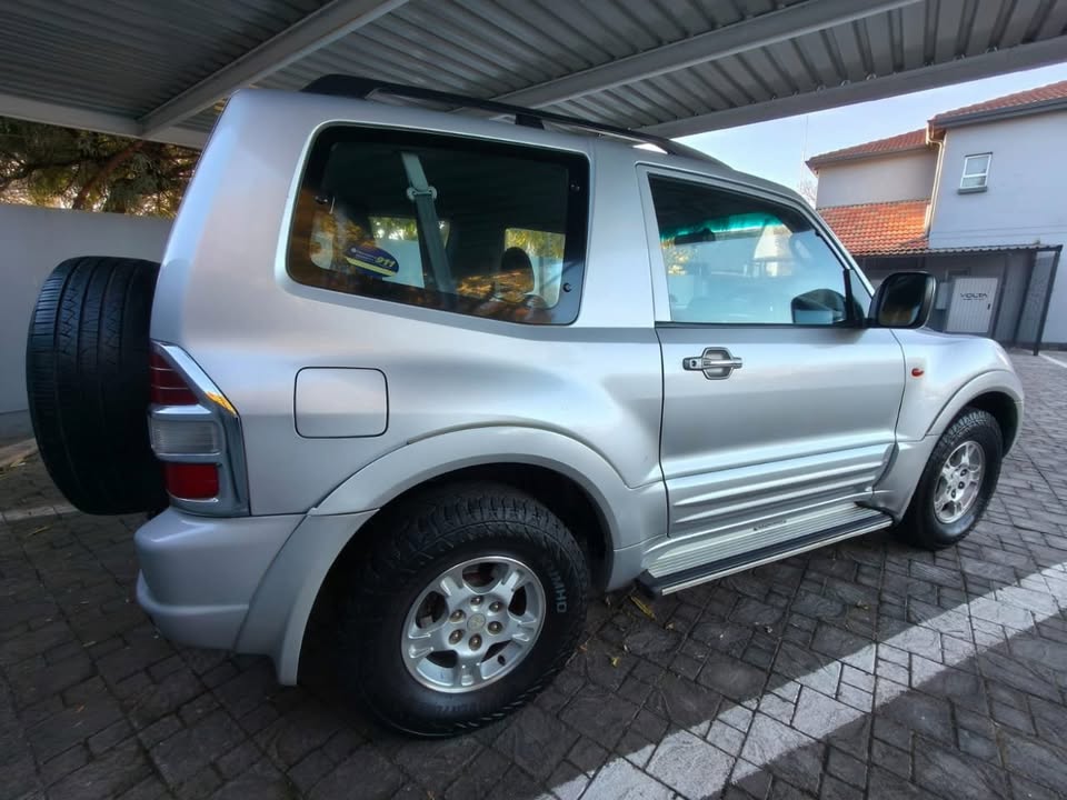 2003 Mitsubishi Pajero 3.2 DI-D