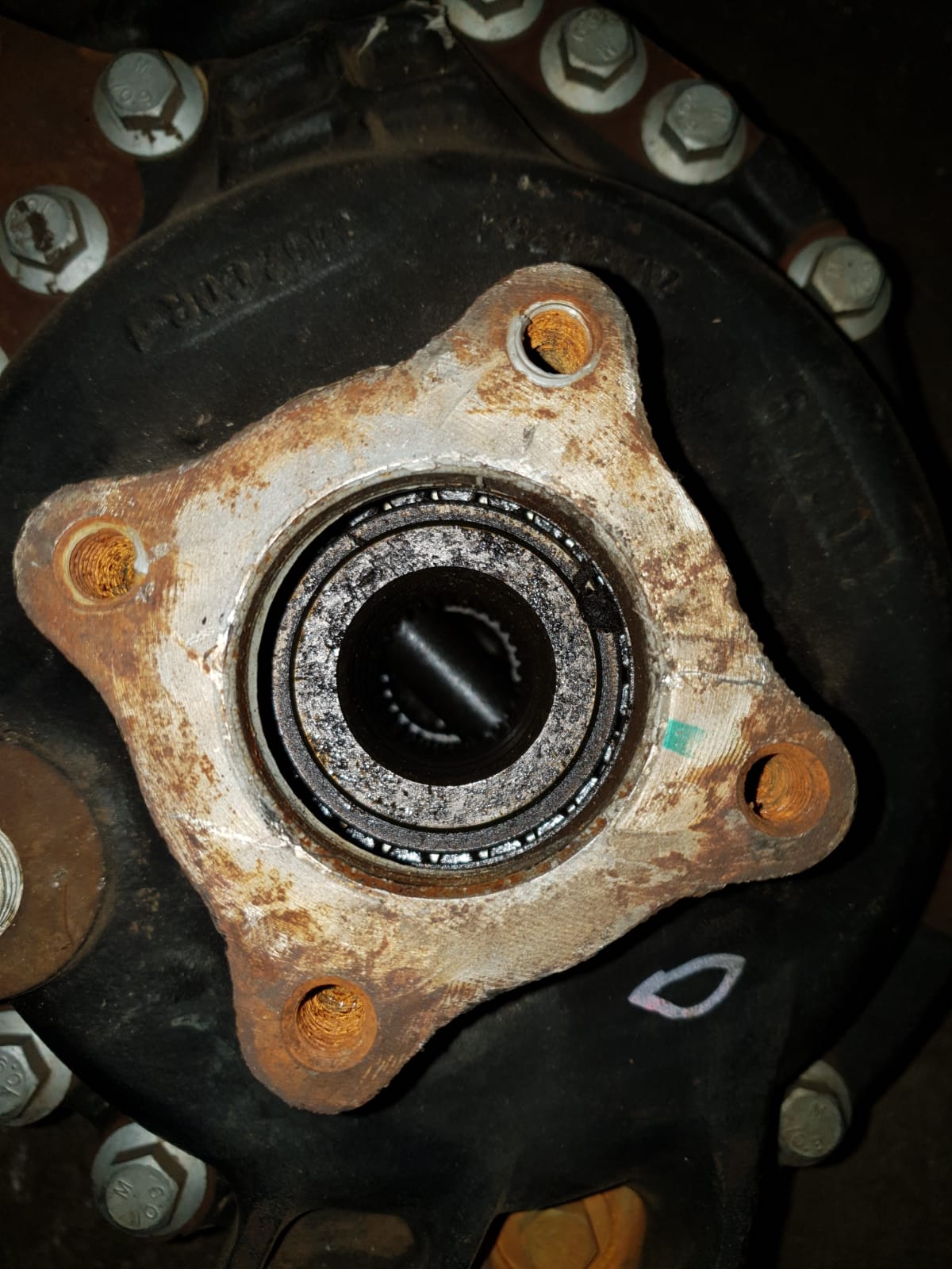 2013 Discovery 4 3.0 TDV6 Used Front Differential For Sale