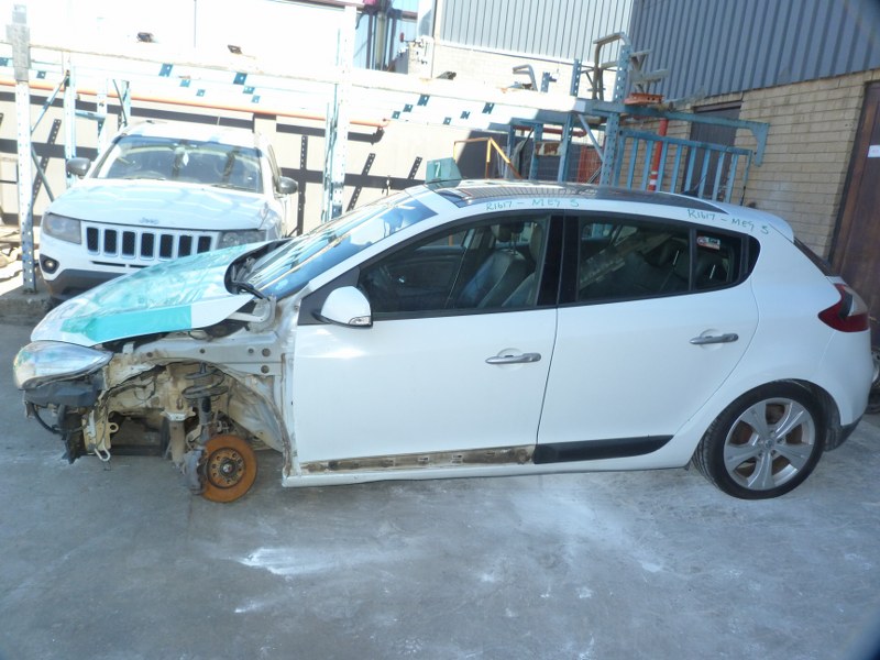 Renault Megane III 1.5 Diesel Manual F9QP White - 2010 SPARESBOYZ STRIPPING FOR - Private Seller Renault Megane III 1.5 Diesel Manual F9QP White - 2010 SPARESBOYZ STRIPPING FOR - Private Seller