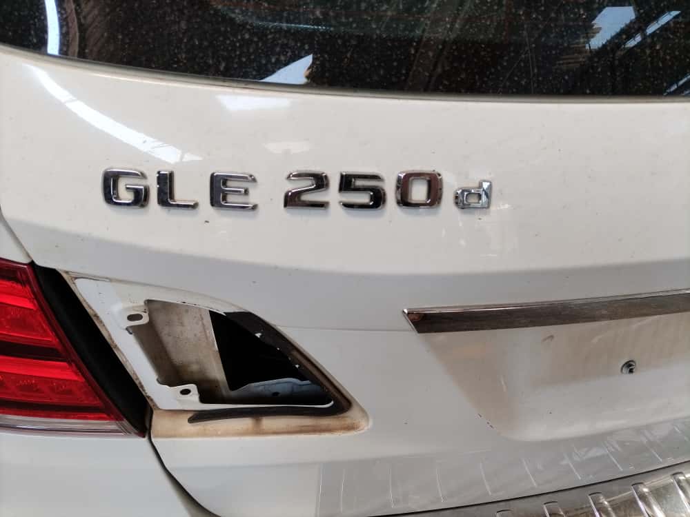 Mercedes Benz GLE 250d used parts used spares - Private Seller Mercedes Benz GLE 250d used parts used spares - Private Seller