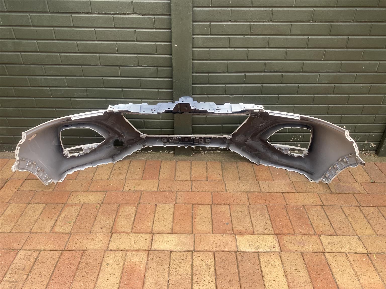 2025 SUZUKI FRONX FRONT BUMPER FOR SALE. IN EXCELLENT CONDITION - Private Seller