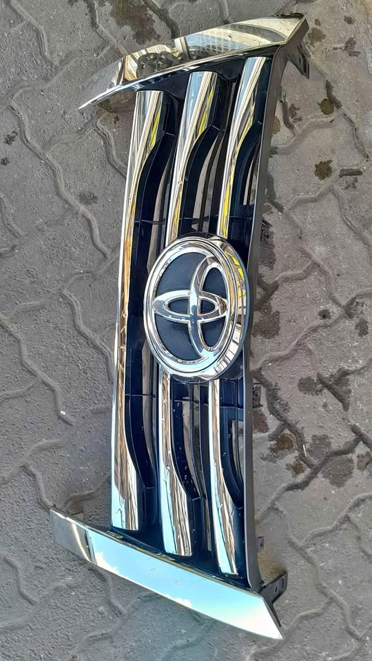 Toyota fortuner gd6 grill - Private Seller Toyota fortuner gd6 grill - Private Seller