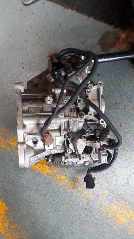 HYUNDAI ACCENT AUTO GEARBOX - Private Seller HYUNDAI ACCENT AUTO GEARBOX - Private Seller