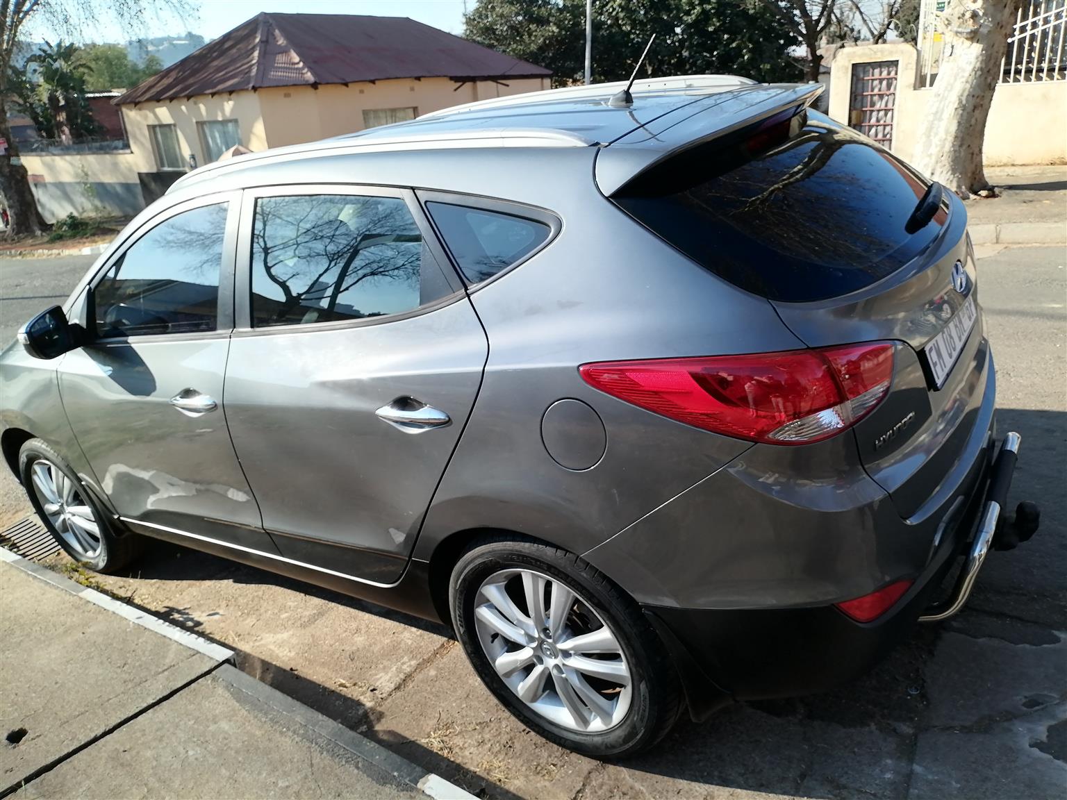 2013 HYUNDAI IX35 2.0 MANUAL TRANSMISSION IN EXCELLENT CONDITION, SERVICE BOOK O