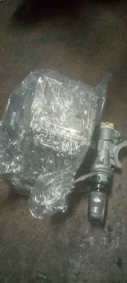Kia cerato automatic locksets - Private Seller Kia cerato automatic locksets - Private Seller