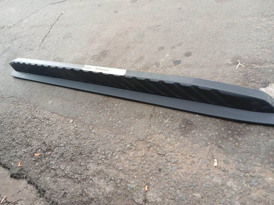 Ford Ranger side step - Private Seller