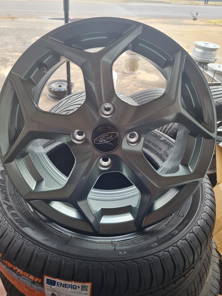 Ford figo/Fiesta Brand new mags Size 15+tyres 195/50/15 - Private Seller Ford figo/Fiesta Brand new mags Size 15+tyres 195/50/15 - Private Seller