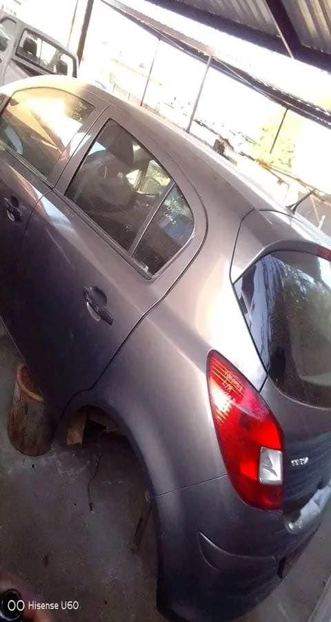 Corsa d stripping for spares - Private Seller