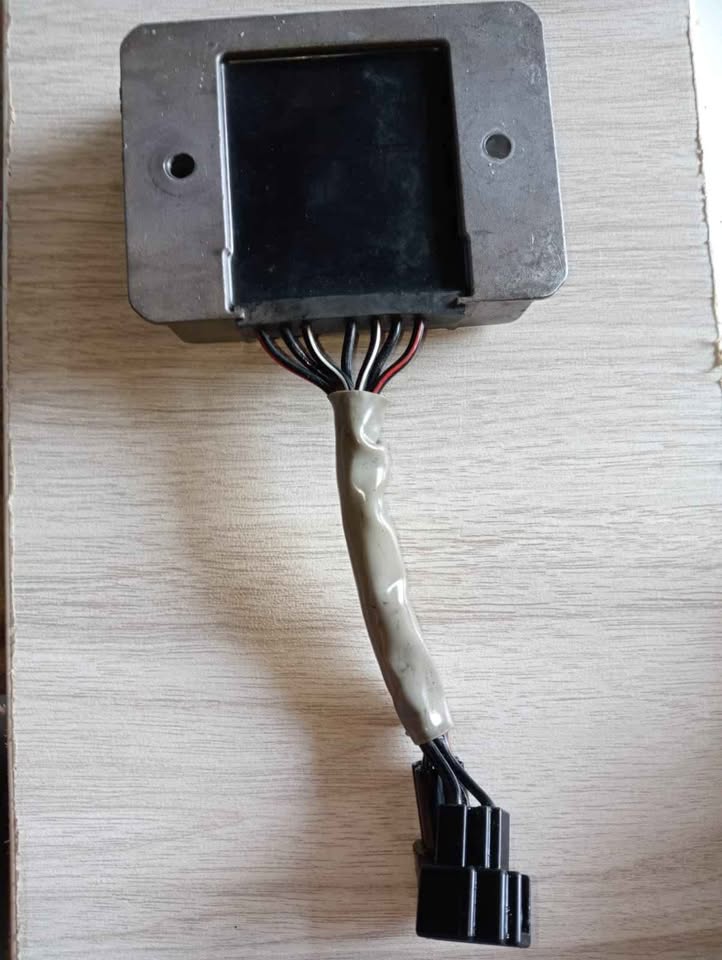 Voltage Regulator  Suzuki GSXR 1000 K6 Model 2005/2006
