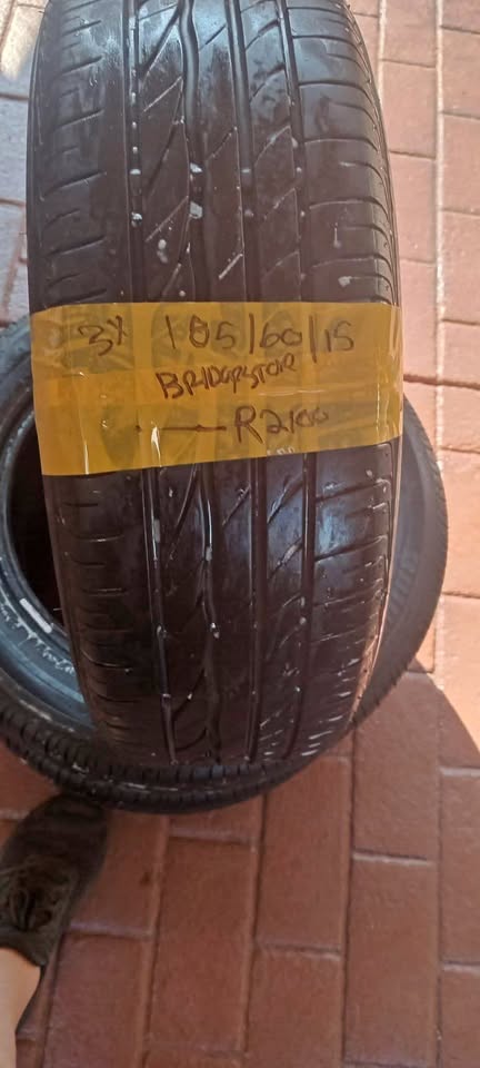 3x Bridgestone 185/ 60/ 15... - Private Seller 3x Bridgestone 185/ 60/ 15... - Private Seller