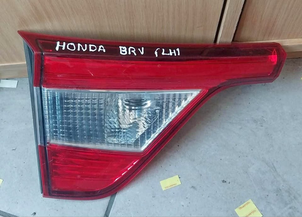 Honda BRV TAILLIGHT - Private Seller Honda BRV TAILLIGHT - Private Seller