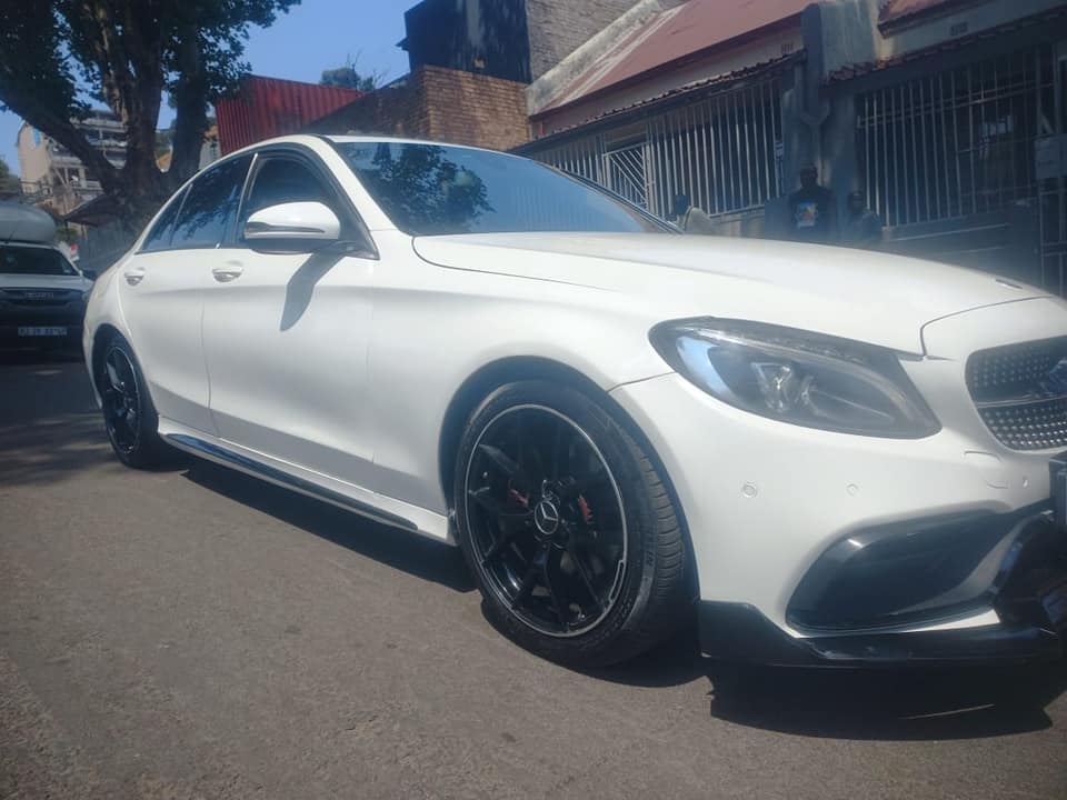 2015 MERCEDES BENZ BLUE TEC C220 DIESEL, AUTOMATIC, WHITE COLOR, MILEAGE 85000KMS