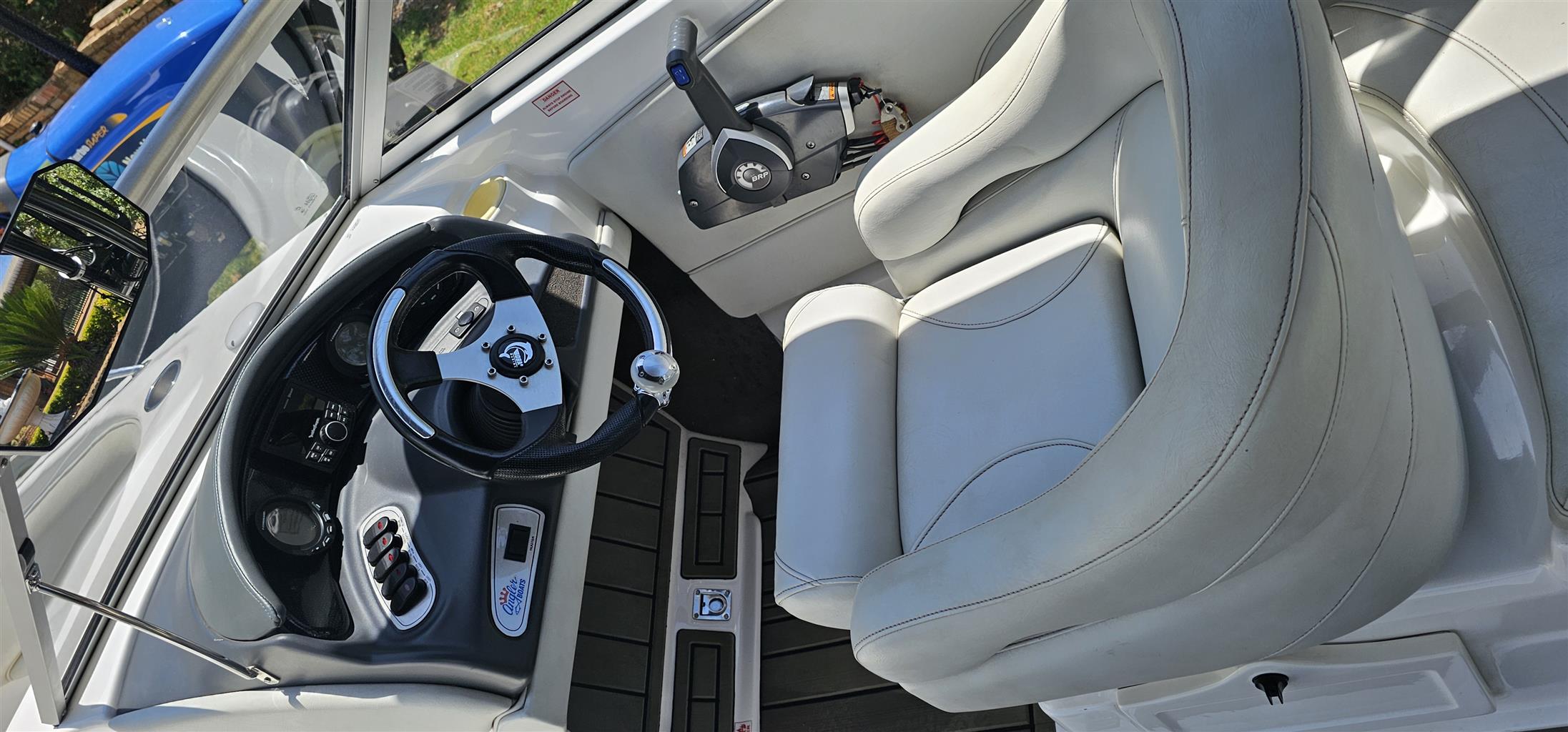 2450 Panache with 250hp