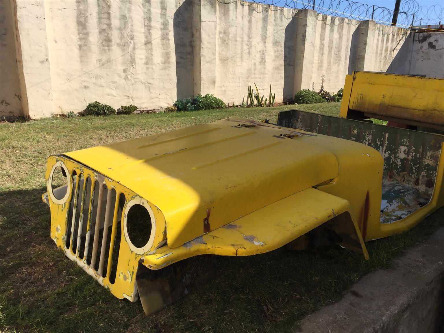 Jeep CJ2 + Lancruiser fibreglass body - Private Seller