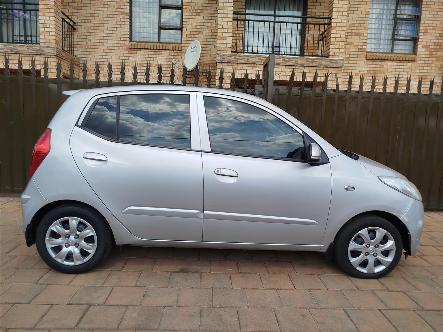 Used 2014 Hyundai i10 1.1 GLS auto - Private Seller Used 2014 Hyundai i10 1.1 GLS auto - Private Seller