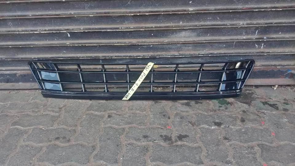 VW POLO 9 R-Line bottom grill - Private Seller VW POLO 9 R-Line bottom grill - Private Seller
