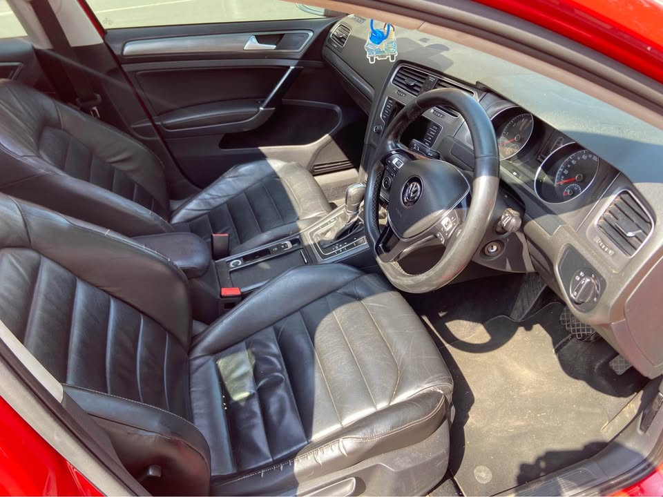 2014 VW Golf 7 TSI Blue-motion 87000km