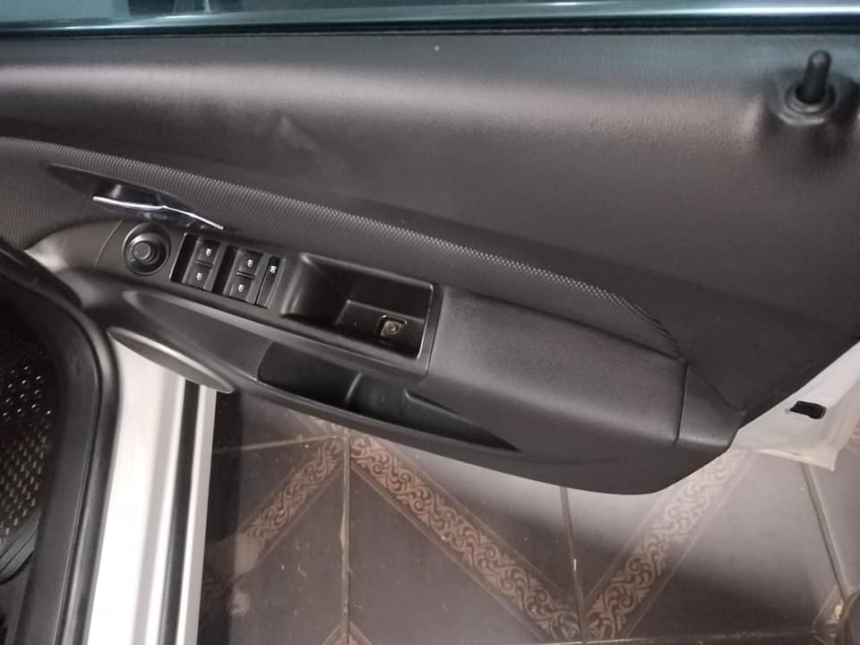 2016 Chevrolet Cruze 1.4 Manual, Petrol, White, 95000km