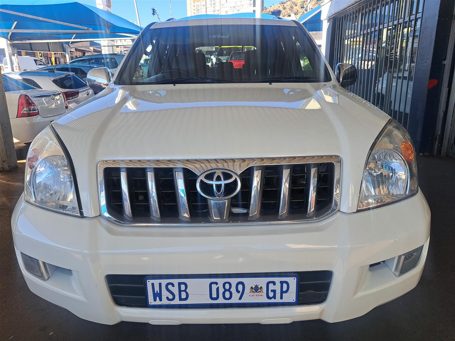 TOYOTA LAND CRISER PRADOB 4.0 V6 AUTO
